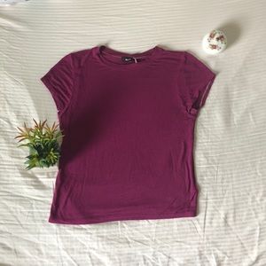 Magenta T shirt